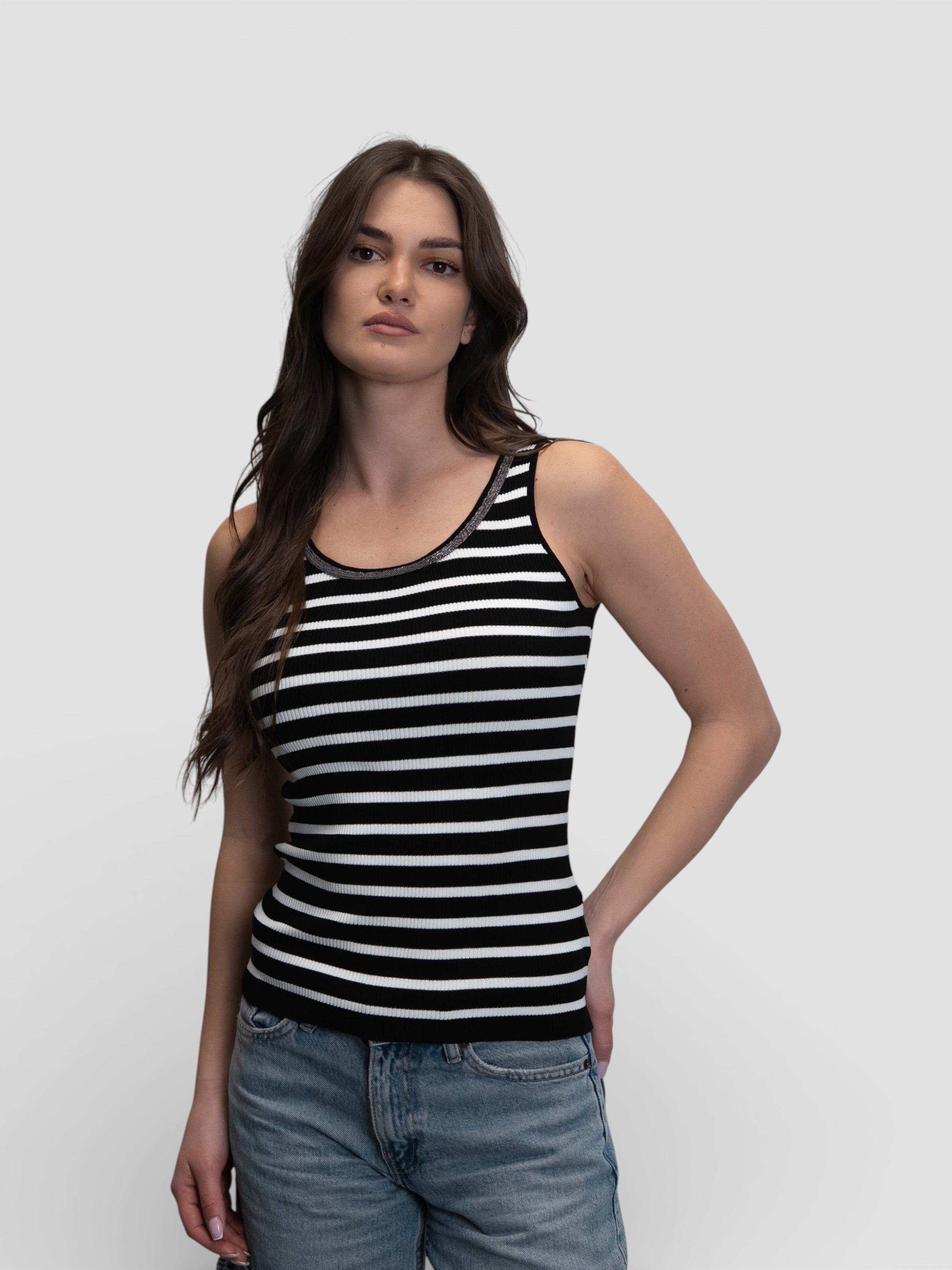 Раиран потник в черно и бяло с блестящ кант на деколтето