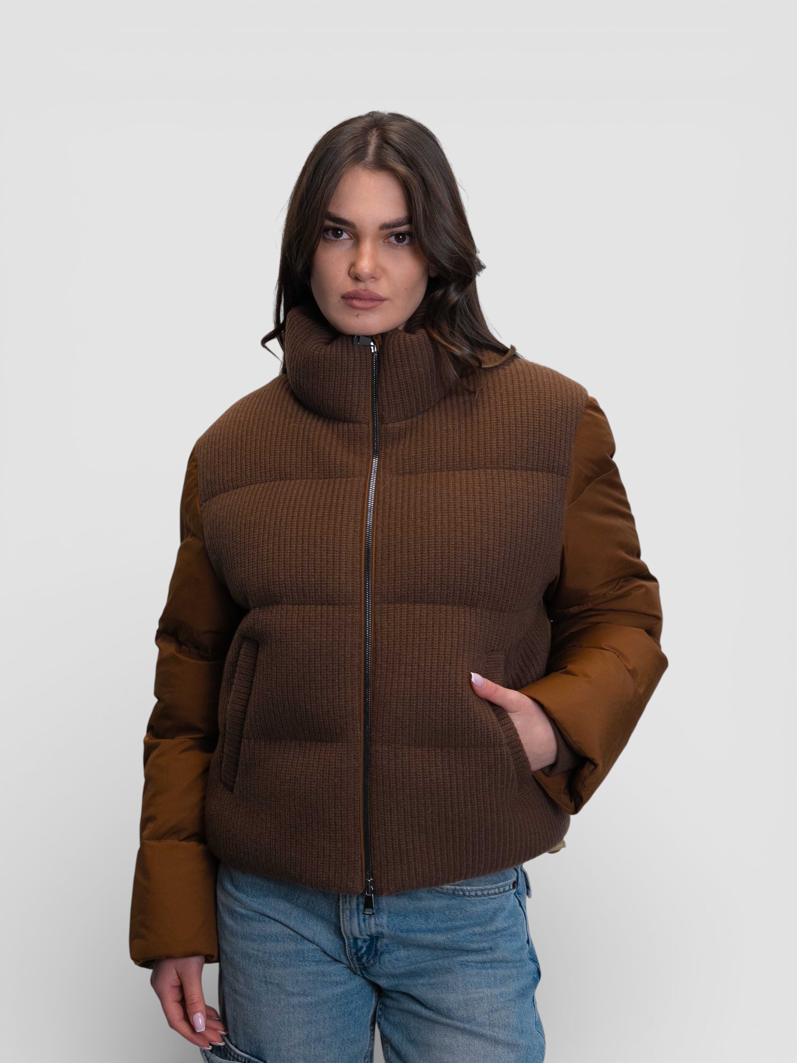 Яке с плетени детайли в кафяво