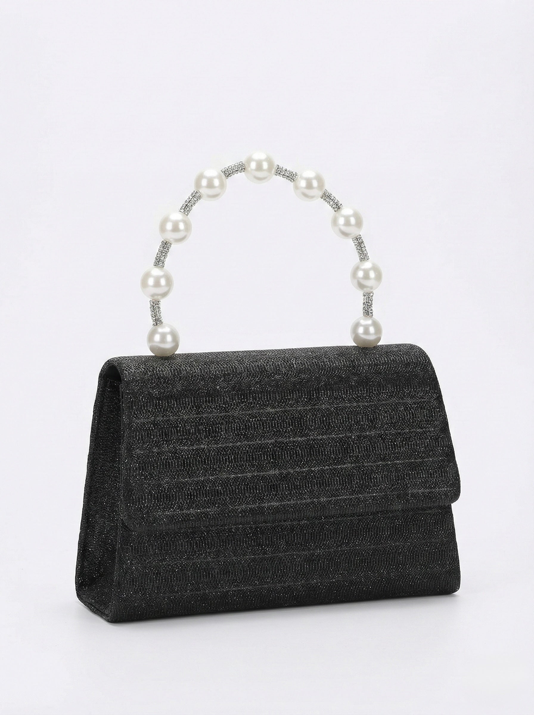 Елегантна клъч чанта с перлена дръжка